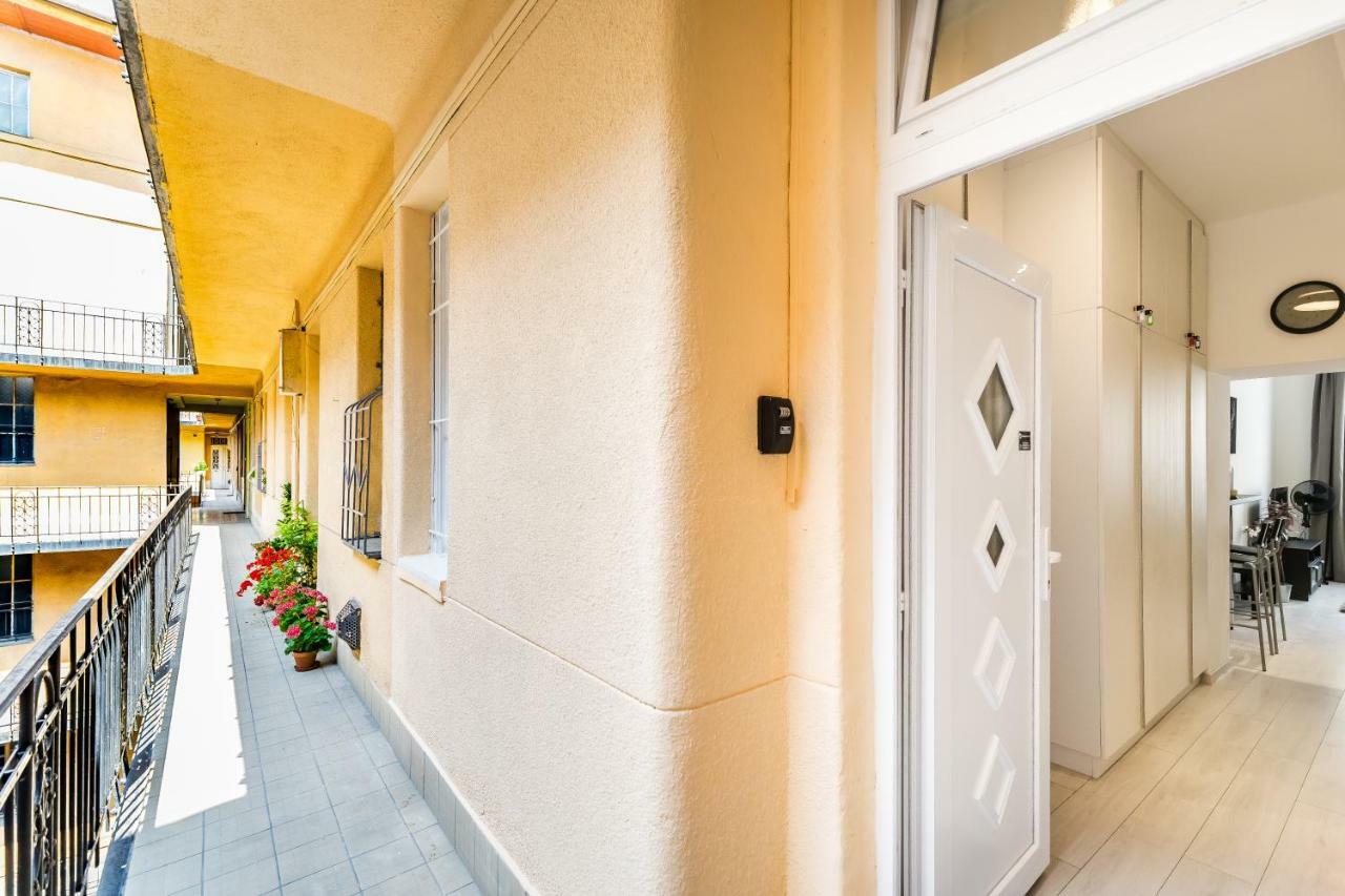 Fleur Creme Apartment Budapest Exterior photo